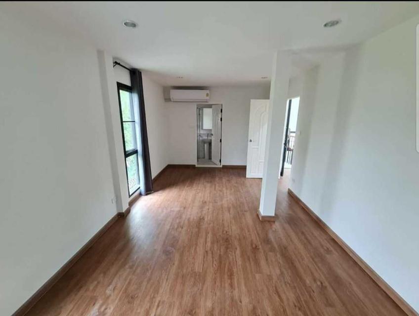 ให้เช่าโฮมออฟฟิศ กลางซอยโชคชัย 4 บ้านสวยรีโนเวทใหม่ (N.1820) 6