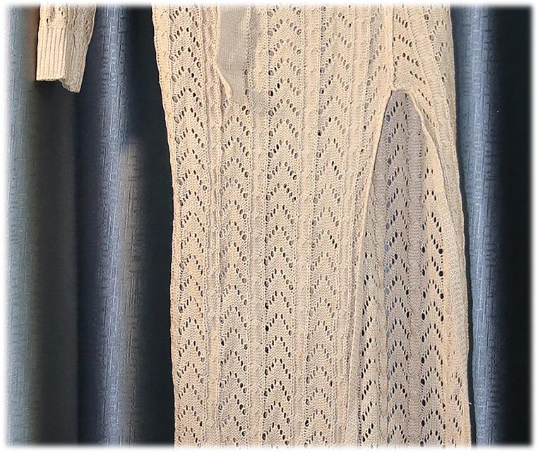เดรสถัก Maxi ผ่าข้าง Knitted Slit Maxi Dress @SP047 7