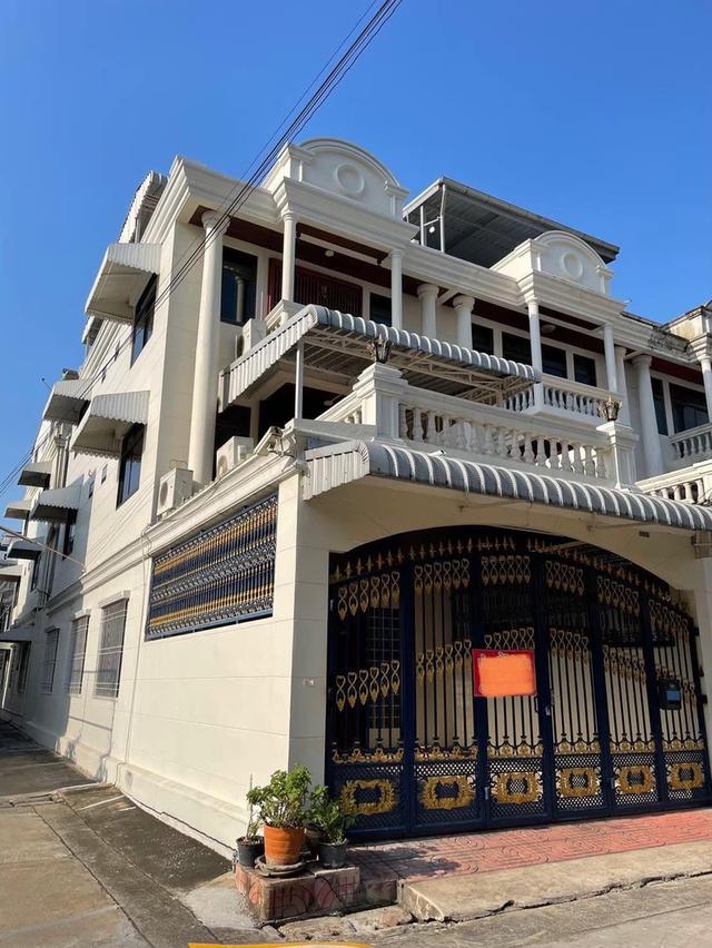 ให้เช่า Townhome 3 ชั้น  ซอย นนทรี5 ปรับปรุงบ้านทุกครั้งหลังผู้เช่าคนเก่าออกไป 1
