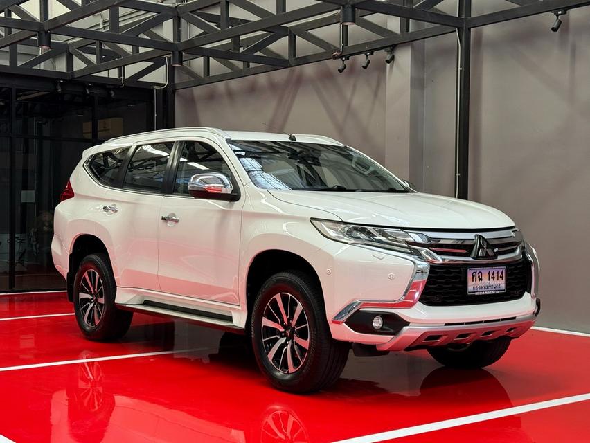 2018 MITSUBISHI PAJERO 2.4 GT PREMIUM รถมือเดียวออกป้ายแดง รถวิ่งน้อย ประวัติศูนย์ครบ ไม่เคยมีอุบัติเหตุครับ