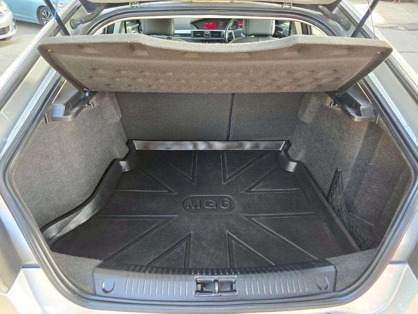 รหัสรถ WMT5356 MG6 1.8X Sunroof Hatchback ปี 2017 ไมล์ 277,933 km 13