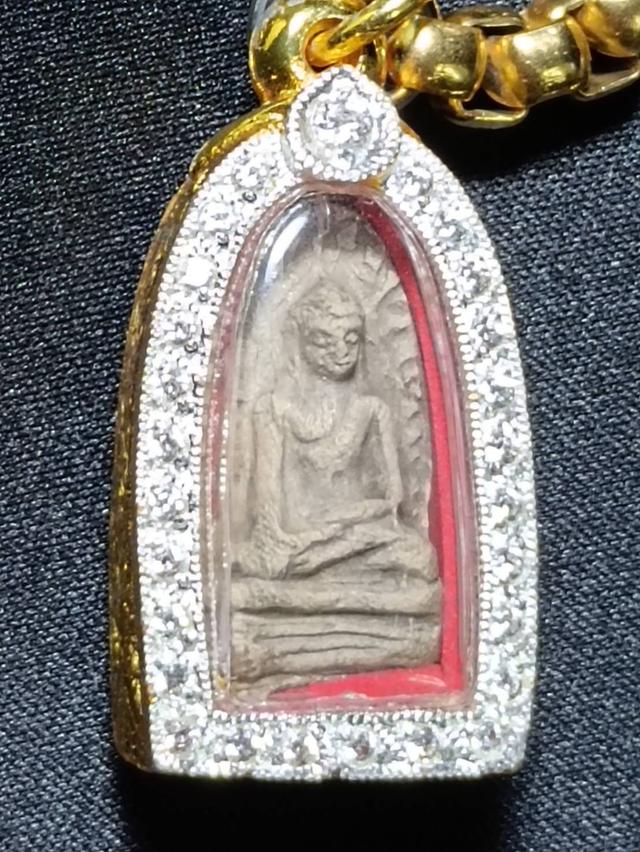 พระรอด ลำพูน