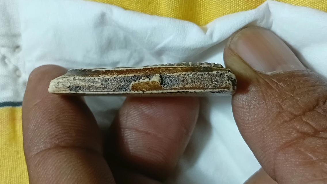 พระสมเด็จวัดเกศใชโยพิมพ์เก้าชั้น รูปที่ 4