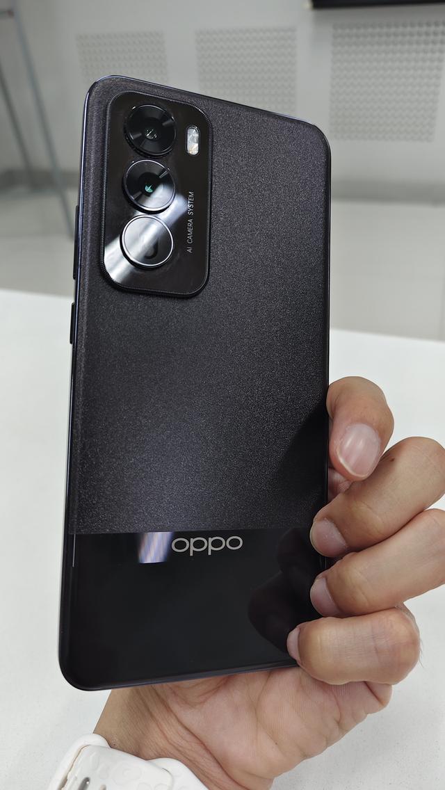 Oppo reno 12 pro 10