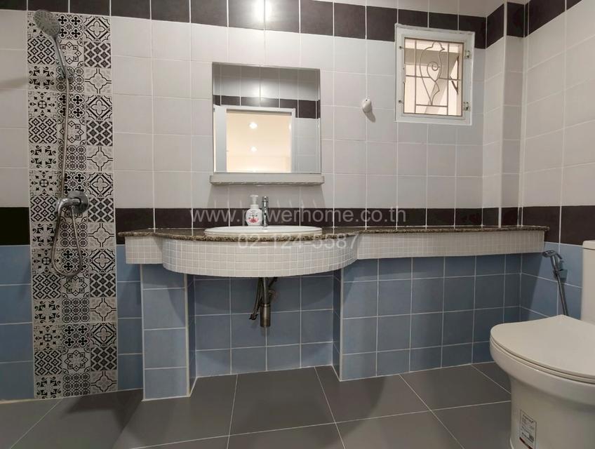 หมู่บ้านบุรีรมย์รามอินทรา - ซาฟารีเวิลด์ ซ.เลียบคลองสอง 23 ใกล้สวนสัตว์ซาฟารีเวิลด์ แขวงคลองสามวาตะวันตก เขตคลองสามวา กรุงเทพมหานคร 18