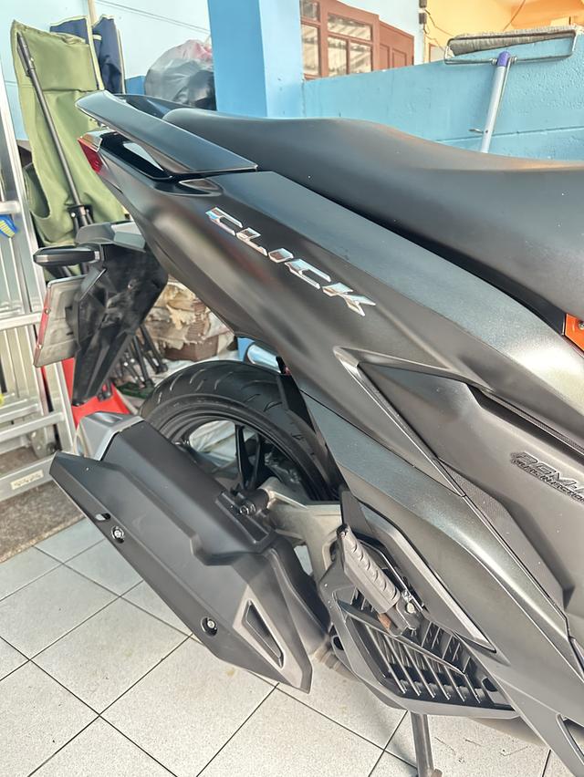 มอเตอร์ไซค์ honda click150 3