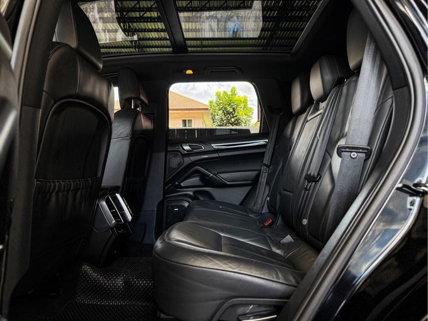 2010 จดทะเบียน 2011 PORSCHE CAYENNE S​, 3.0 HYBRID 11
