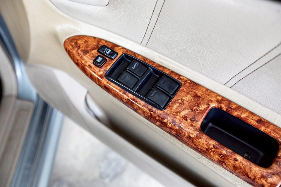 Toyota Altis 1.6G ปี 2007 เกียร์ออโต้ สีเทา สวยสภาพดีมากๆ รูปที่ 18