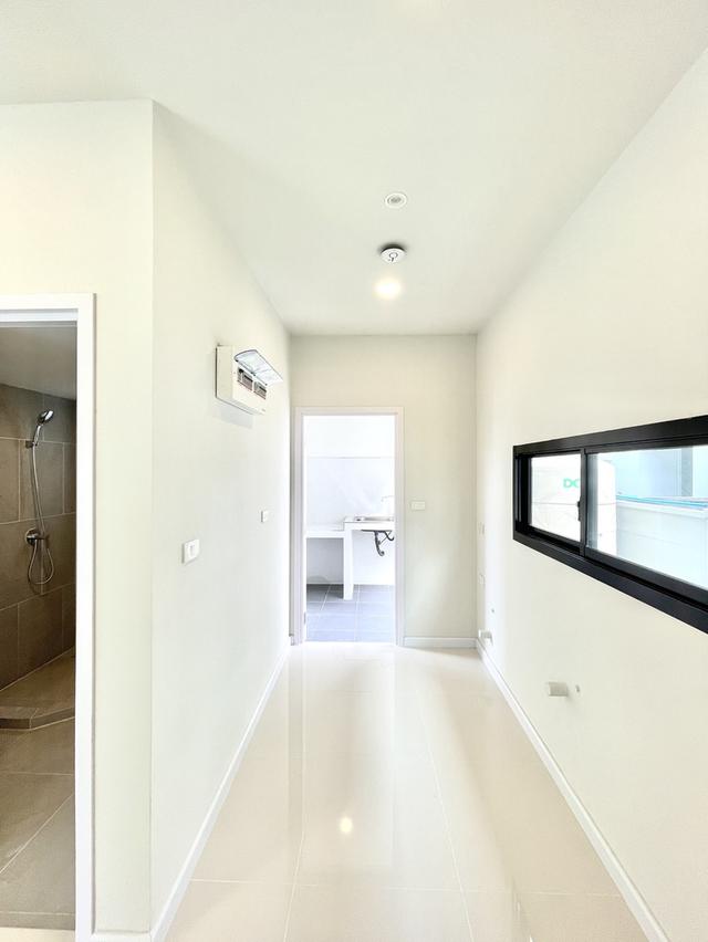 ฺBrixton 140 Sqm บ้านแฝด 2 ชั้น 3 ห้องนอน 3 ห้องน้ำ 2 ที่จอดรถ 6