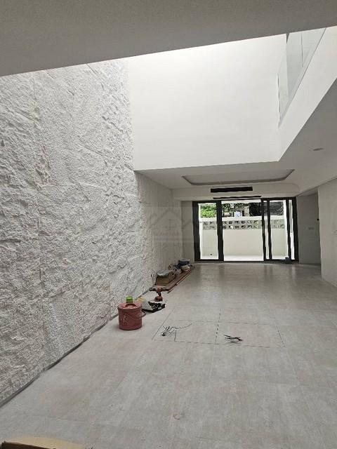 ขาย Townhome 2 ชั้น เนื้อที่ 25 ตรว. ใจกลางทองหล่อ ซ.สุขุมวิท36 ใกล้ BTS ทองหล่อ 4