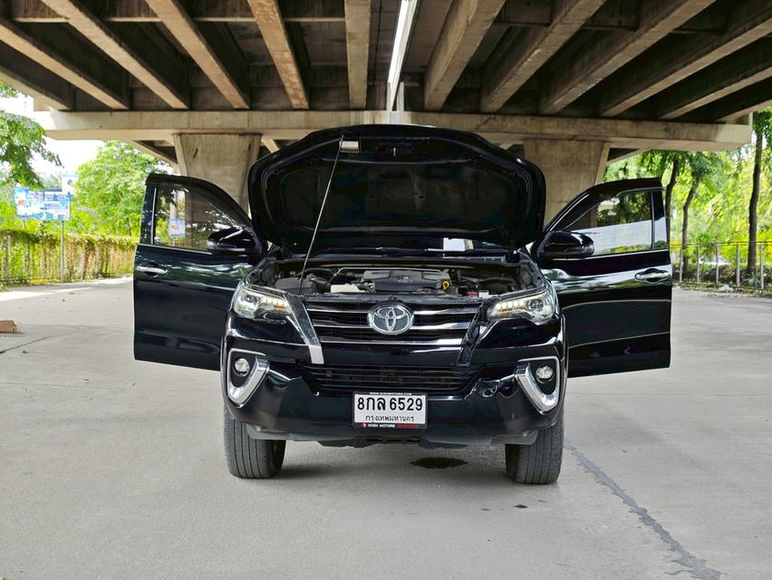 ขายรถ Toyota Fortuner 2.4G ปี 2019 สีดำ เกียร์ออโต้ 16