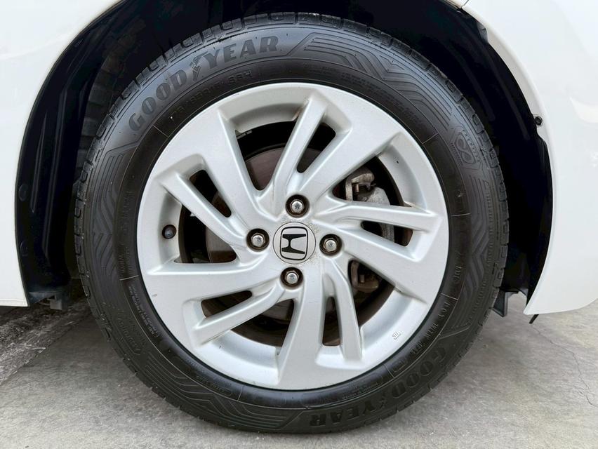 💎 HONDA JAZZ 1.5V i-VTEC 2016 สีขาว มือเดียวป้ายแดง รูปที่ 15