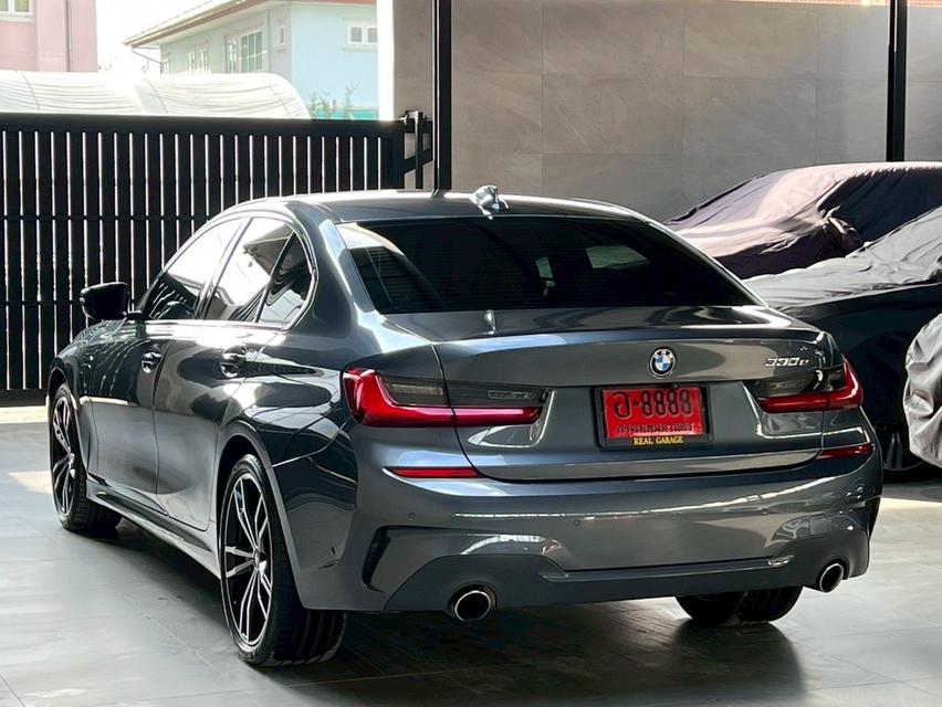 BMW 330e 2.0 G20 M Sport Sedan 11