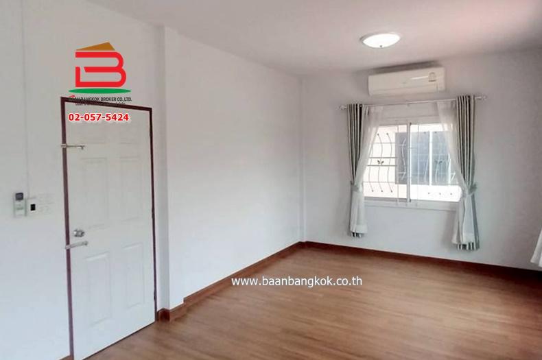 บ้านแฝด หมู่บ้าน เต็มสิริ วิลเลจ หนองจอก เนื้อที่ 38.4 ตรว. ถนนเชื่อมสัมพันธ์ 11 กระทุ่มราย เขตหนองจอก กรุงเทพมหานคร 9