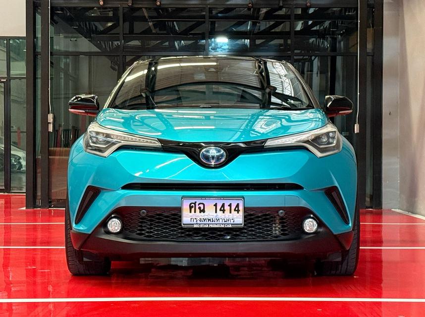 2019 TOYOTA CHR HV HI รถมือเดียวออกป้ายแดง รถวิ่งน้อย เข้าศูนย์ตามระยะ รถไม่เคยมีอุบัติเหตุครับ 9