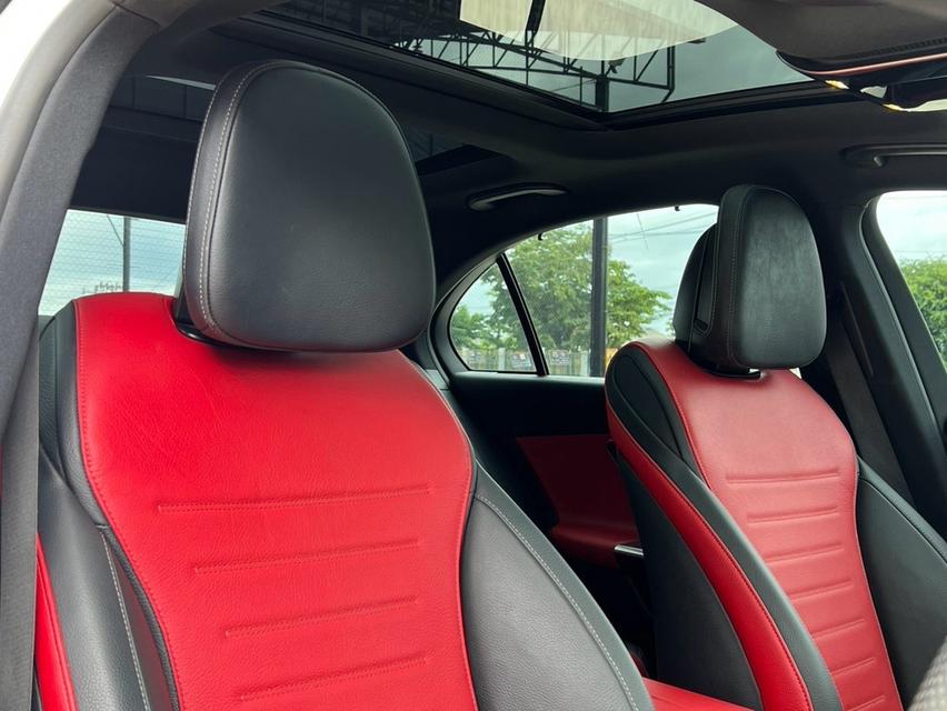 Mercedes Benz C350e AMG Dynamic W206 2022 จด 2023 รูปที่ 12