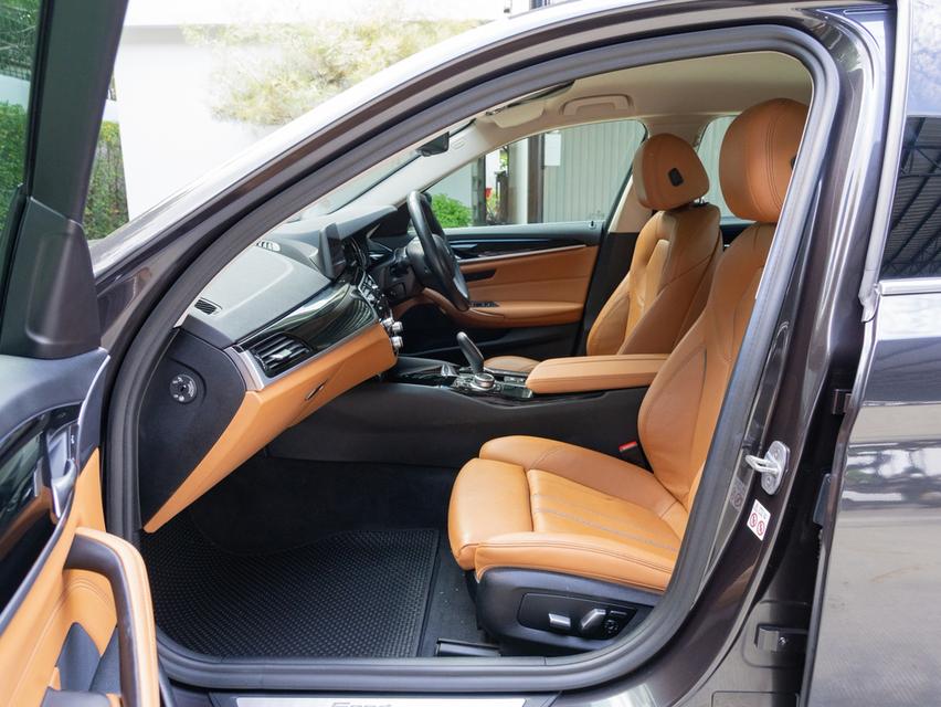 BMW 530e 2.0 G30 Elite Sedan	2019 รูปที่ 11