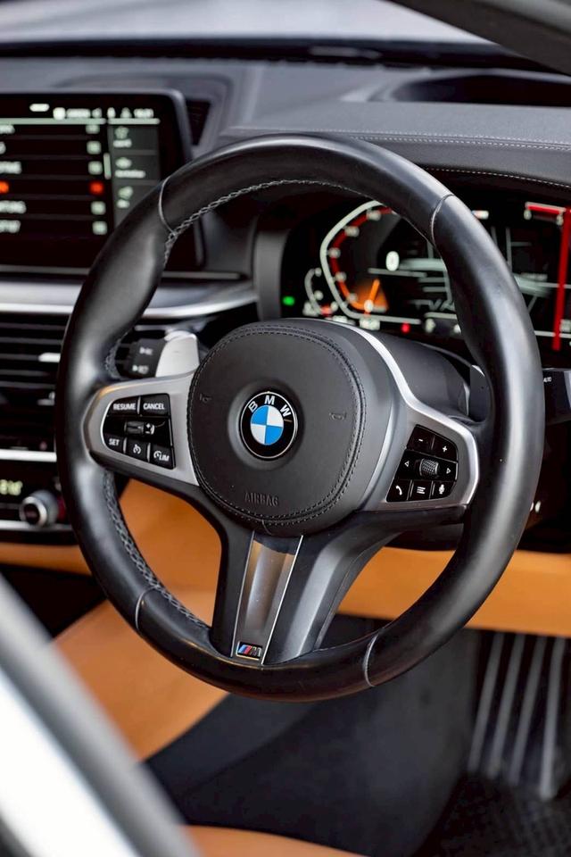 รหัสรถ PR6969 BMW 520d ดีเซล  M-Sport Package (Model G30 LCI) 17