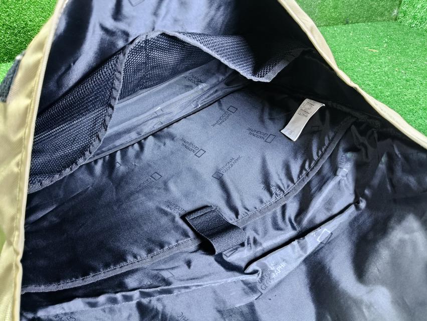 National Geographic Messenger 7