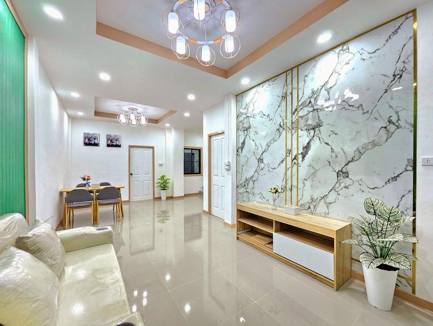 หมู่บ้านศรีประจักษ์7 9