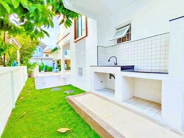 ตลาดประชาอุทิศ90 1.2กม.บ้านเดี่ยว 2 ชั้นสุดหรา 41ตร.วา. บิ๊กซี ประชาอุทิศ 1.2กม. ใหม่สไตล์มูจิ จัดเต็มเฟอร์ฯ สารสาสน์วิเ 5