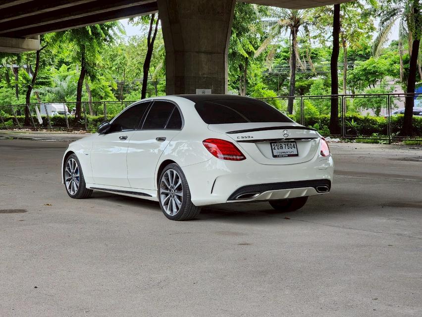 ขายรถ Benz C350e Hybrid W205 ปี 2017 สีขาว เกียร์ออโต้ 6
