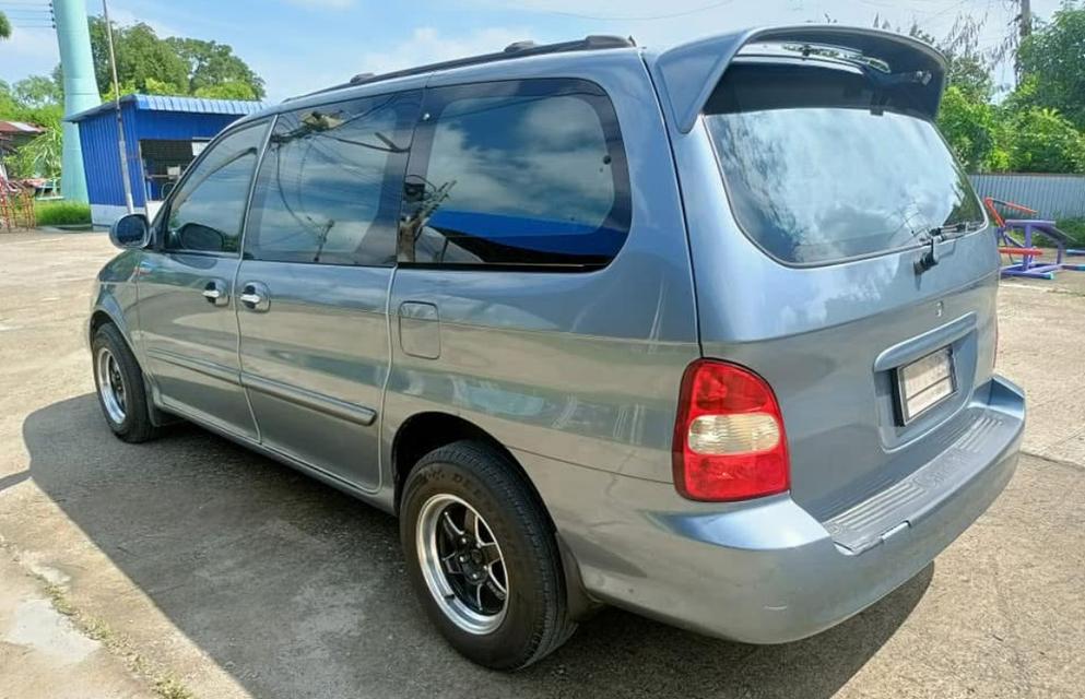 รถบ้านมือเดียว Kia Carnival ปี 2003 3