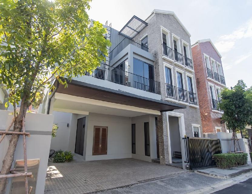 ให้เช่าบ้านเดี่ยว 3 ชั้น ตกแต่งหรู / โครงการ อาร์เทล เอกมัย-รามอินทรา / ซอยสุคนธสวัสดิ์ 19 / บ้านสวยมาก / เฟอร์นิเจอร์ครบ 1