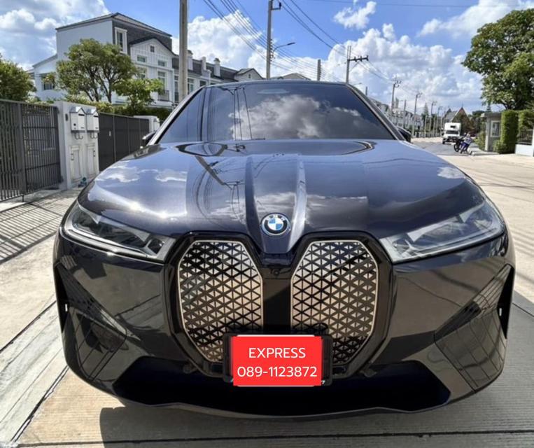 BMW IX xDrive50 Sport ปี2024