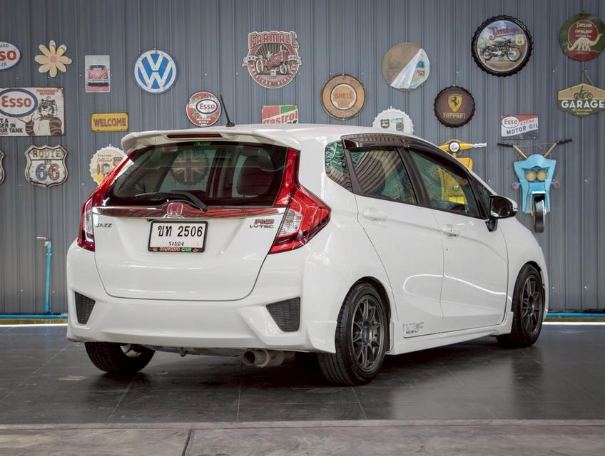 HONDA JAZZ 1.5 SV i-VTEC ปี 2016