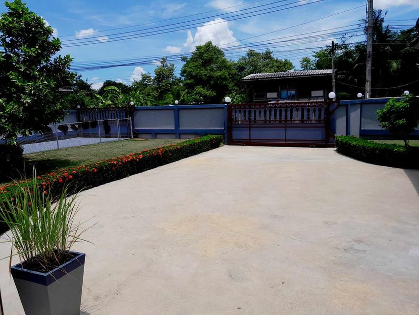 บ้านเดี่ยว 2 หลัง บนที่ดิน 1ไร่ 9