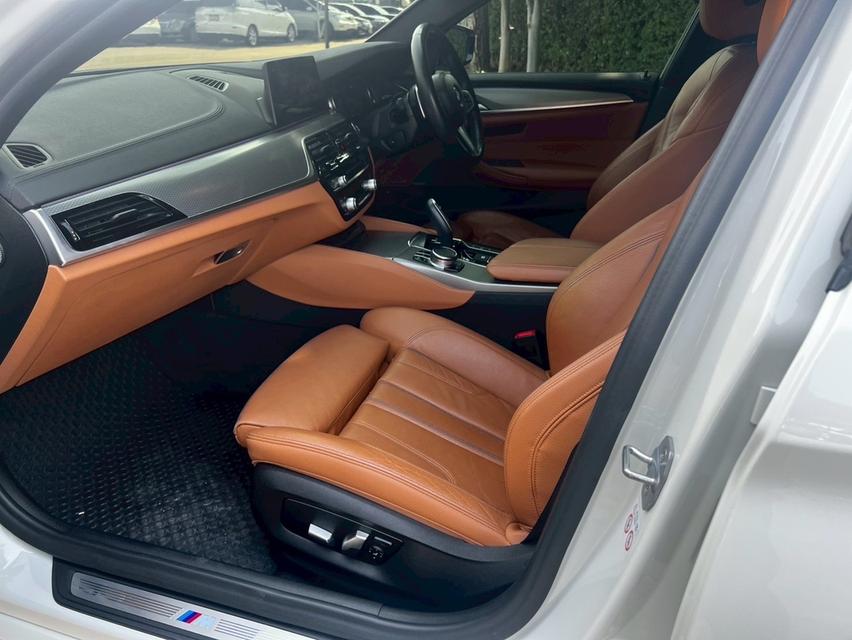 BMW 530e 2.0 M SPORT ปี2019 รูปที่ 17