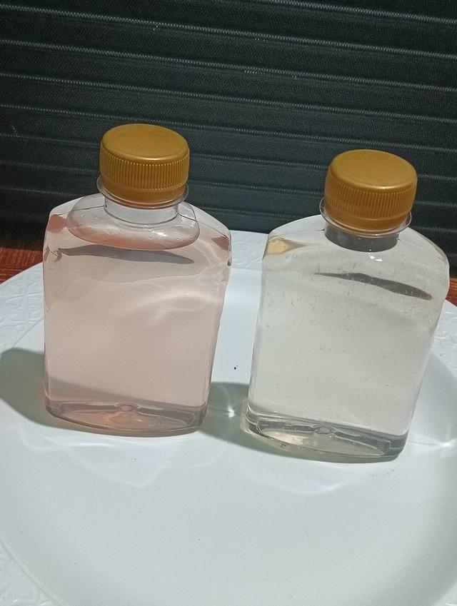 น้ำสมุนไพรใบสักใบเตยน้ำผึ้งมะนาว