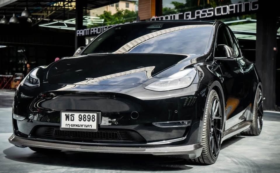 Tesla Model Y เหมือนใหม่ 2