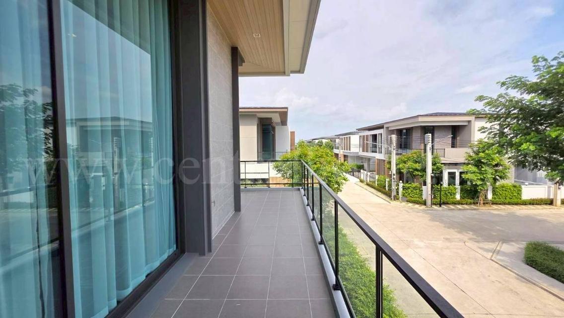 บ้านเดี่ยว บางกอก บูเลอวาร์ด วิภาวดี - พหลโยธิน แปลงหน้าสวน 16