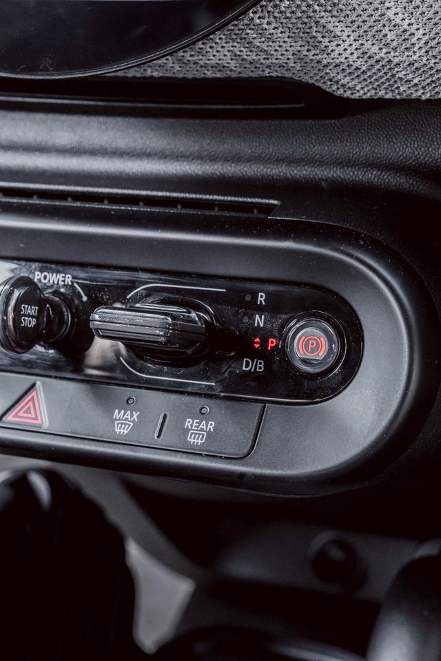 รหัสรถ 67GG5 🚗⚡ MINI Cooper SE 2025 โฉมใหม่ (Gen 5) 14