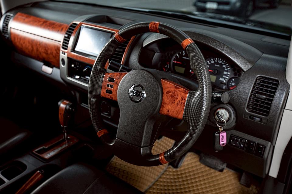 Nissan Navara Double 2.5di LE เกียร์ออโต้ ปี 2012 สีดำ  14