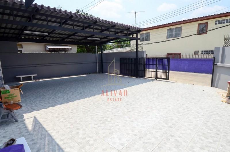 RH081125 ให้เช่า บ้านเดี่ยว 2ชั้น 3ห้องนอน ย่าน โชคชัย4 เหมาะสำหรับ Home office 2