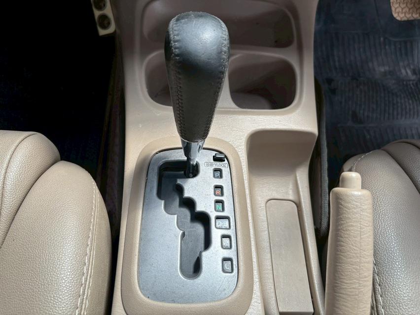 TOYOTA FORTUNER 2.7 V ปี 2011 7