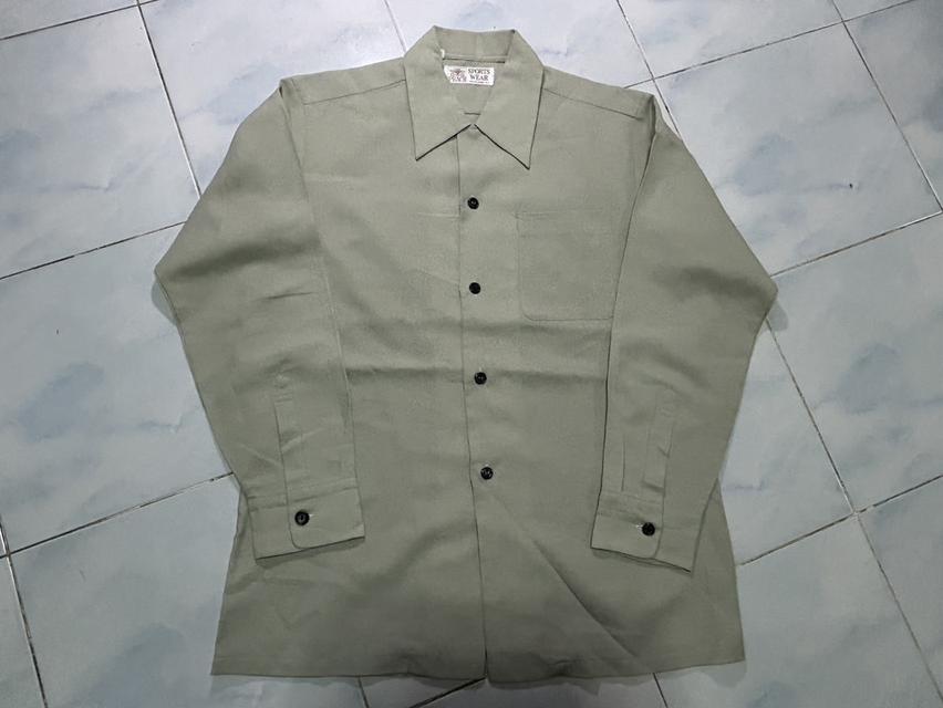 [เปิดขาย] เสื้อเชิ้ตวินเทจ 70s-80s PEACH Sports Wear - Big Collar Shirt งานโตเกียวญี่ปุ่นแท้ ผ้าเนื้อทรายพริ้วยับยาก สภาพกริ๊บ ไซส์ทอง L พิมพ์นิยม!