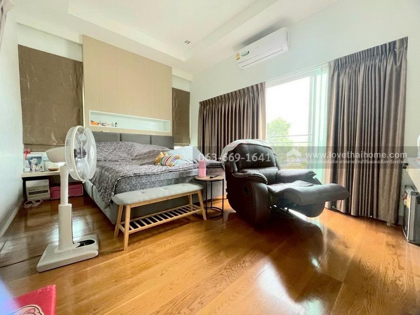ขายด่วนบ้านเดี่ยวหรู ซอยรัชดา-รามอินทรา 3 พื้นที่ 100 ตรว. จัดเต็มทุกฟังก์ชัน ใกล้เมืองแต่สงบ ทำเลทองที่ไม่ควรพลาด 5 นาทีถึงโทลล์เวย์ 12