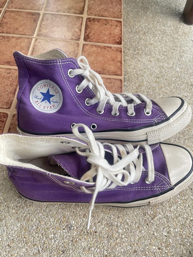 Converse สีม่วง 1