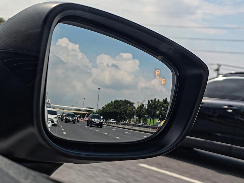 รหัสรถ CBLX952 🚘 Mazda2 1.3SP Sport AT ปี 2023 (จดปี 2025) 19