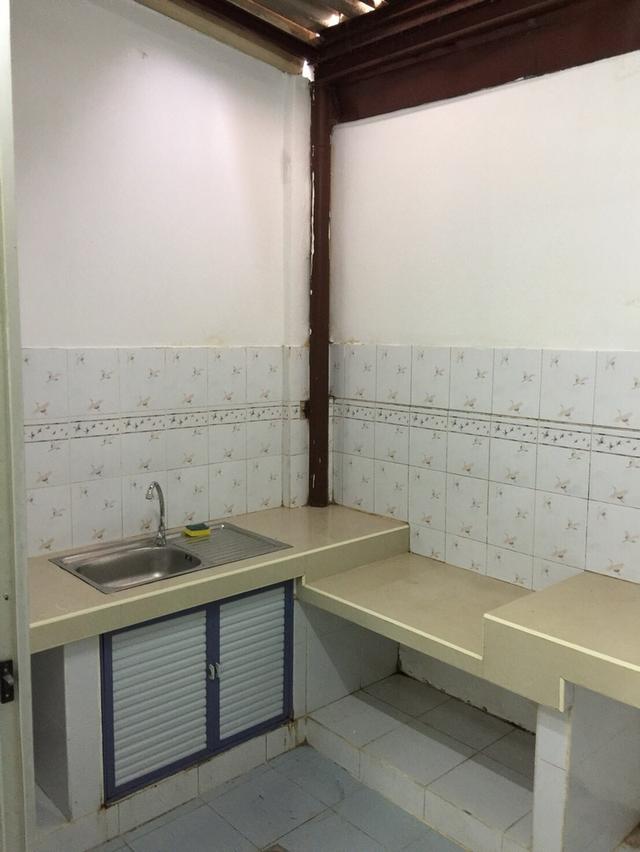 บ้านทาวน์เฮาส์ ให้เช่า ในซอยวัชรพล สุขาภิบาล 5 ซอย41 6