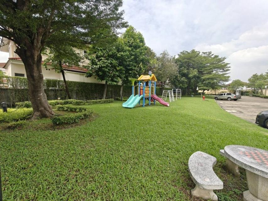 ขายบ้านมือสองตกแต่งใหม่ โครงการ โกลเด้น เลเจ้นด์ สาทร-กัลปพฤกษ์ (Legend Sathorn - Kanlapaphruek)  ใกล้รถไฟฟ้าสายสีเขียวสถานีบางหว้า และ สถานีวุฒากาศ 18