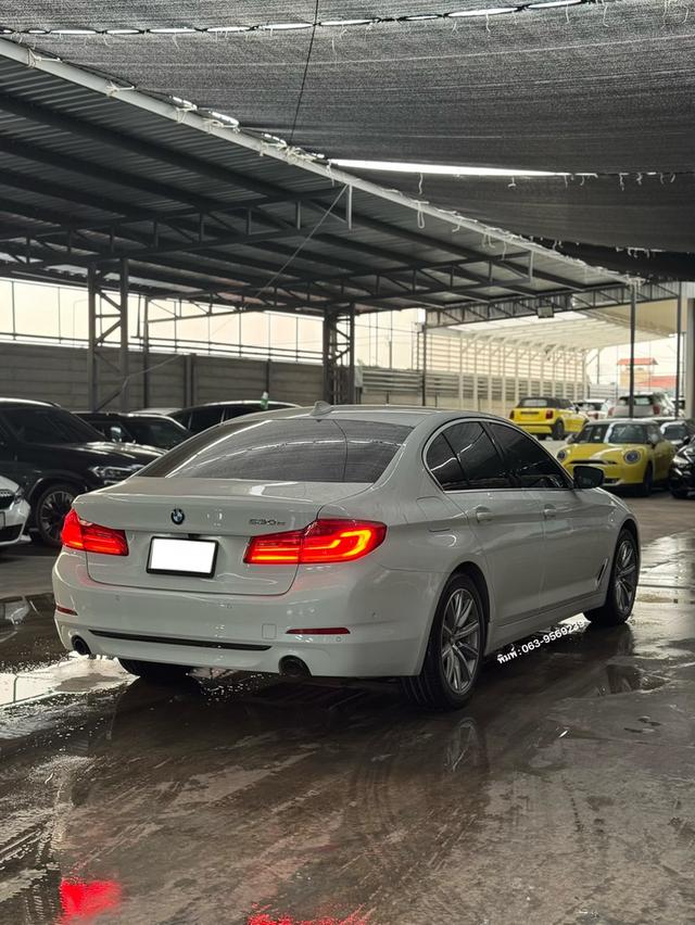 2020 BMW 530e Elite