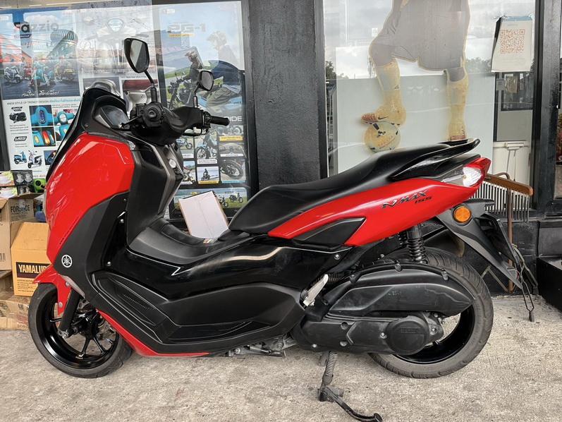 ขาย NMAX ตัว TOP 60000 บาท