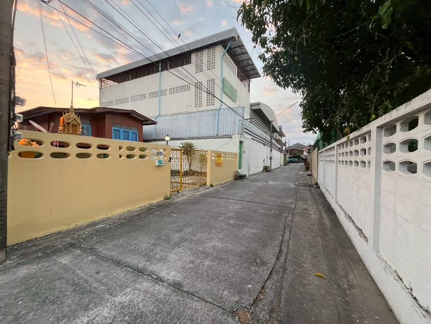 ขายบ้านเดี่ยว 2 ชั้น ซอยจามรเดชเจริญ 21ก. ถนนลำลูกกา 5 2