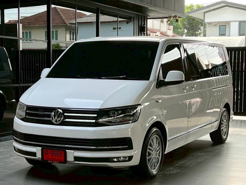 Volkswagen Caravelle