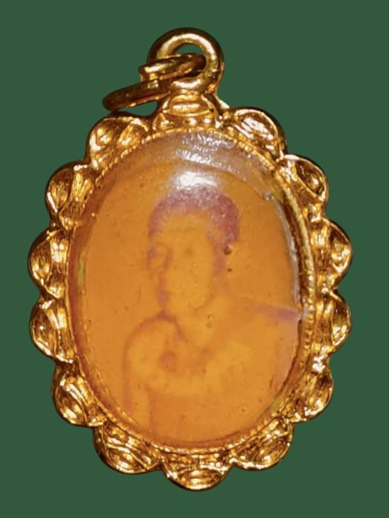 ล็อคเก็ตรูปเหมือนหลวงพ่อจำรัส โสภโณ ที่ระลึกงานผูกพัทธสีมาวัดสระแก้ว จ.ระยอง